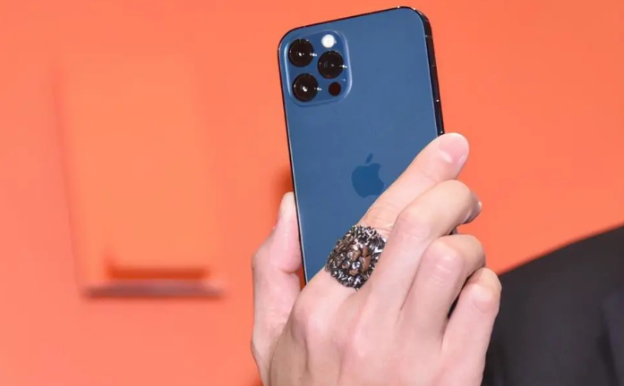 淄博苹果手机维修分享iPhone12系列重启方法教程 